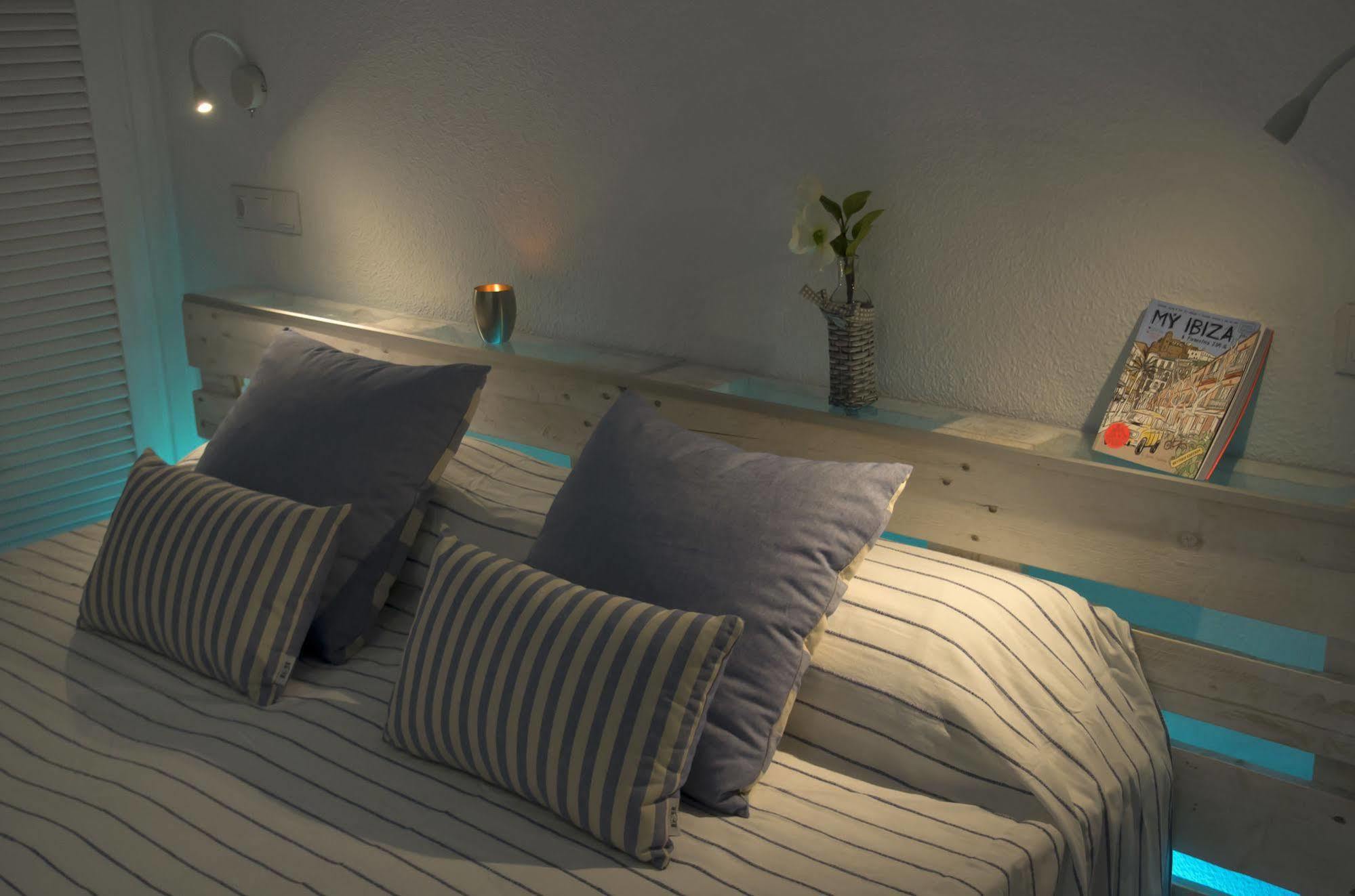 Outsite Ibiza Hotel Es Canar  Bagian luar foto